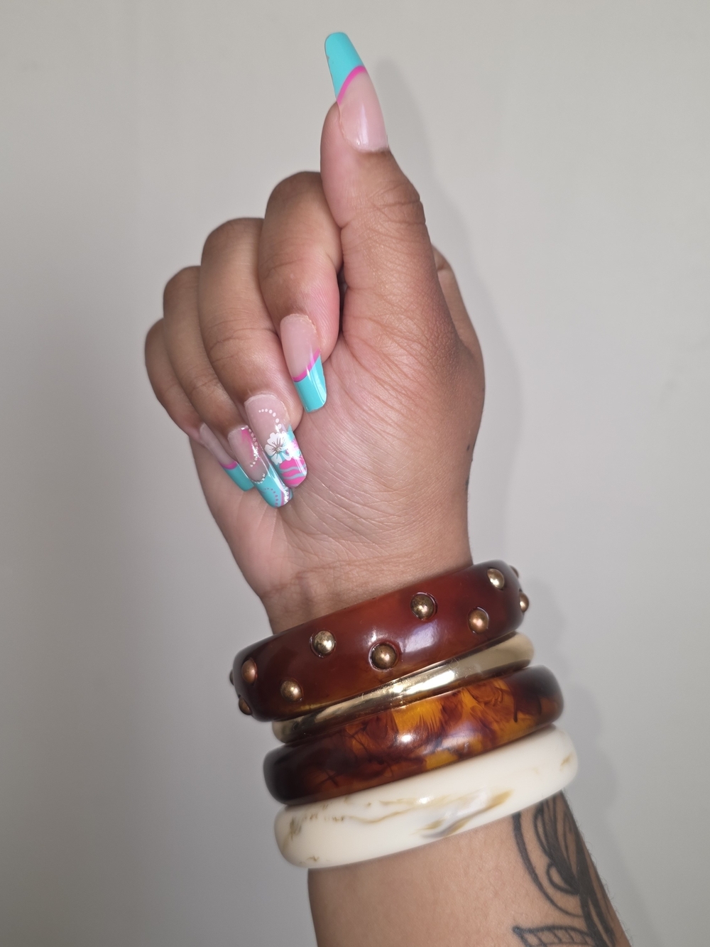 Stacked Resin and Metal Accent Bangle Set